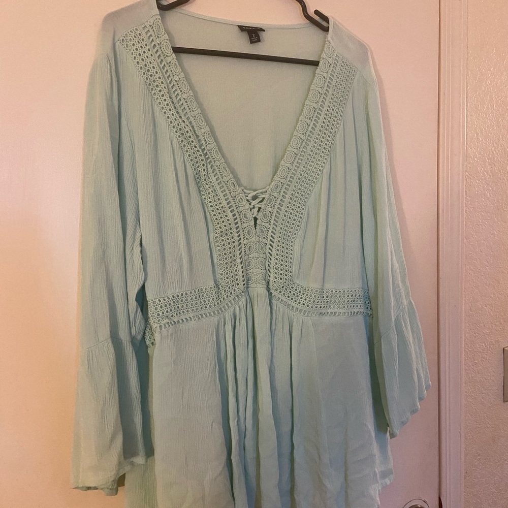 Torrid blouse - Picture 7 of 10